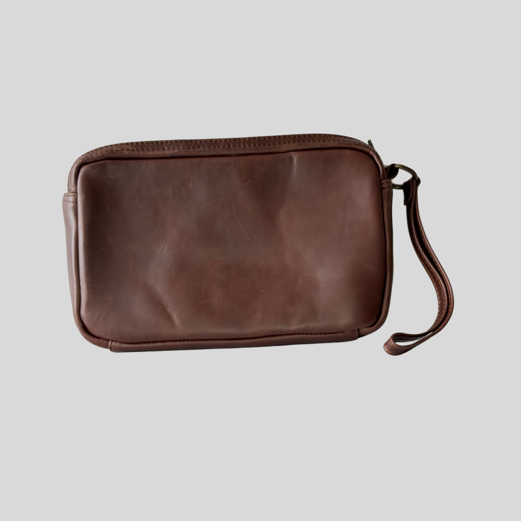 Slim Genuine Leather Toiletry Bag – Black / Brown